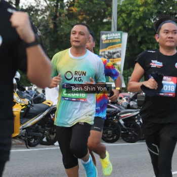 Runner Photo 3819829