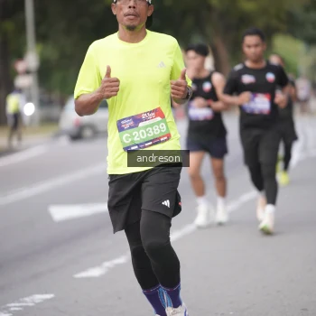 Runner Photo 3819835