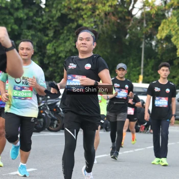 Runner Photo 3819837