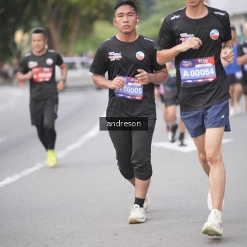 Runner Photo 3819848