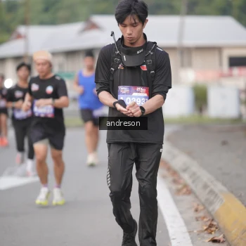 Runner Photo 3819849