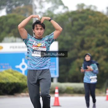 Runner Photo 3819884