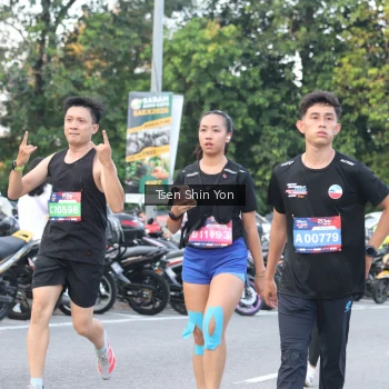 Runner Photo 3819993