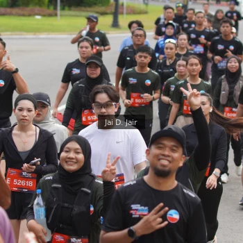 Runner Photo 3820015