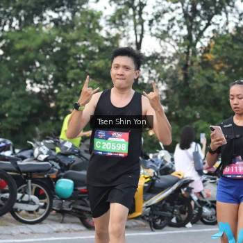 Runner Photo 3820028