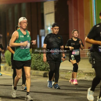Runner Photo 3820074