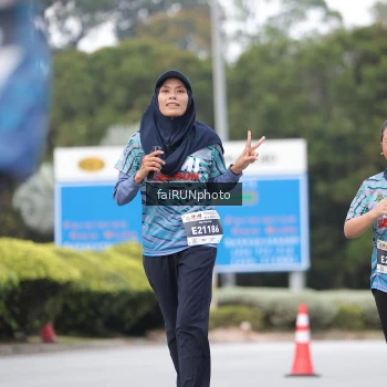 Runner Photo 3820175