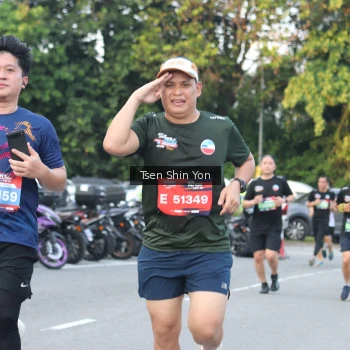 Runner Photo 3820185