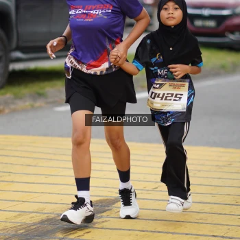 Runner Photo 3820202