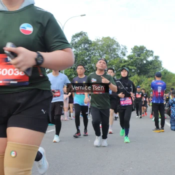 Runner Photo 3820246