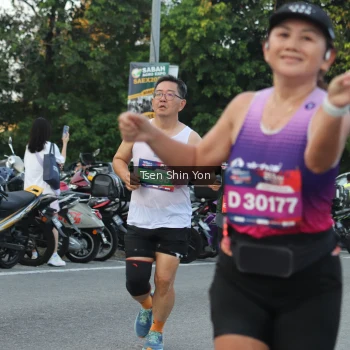 Runner Photo 3820446