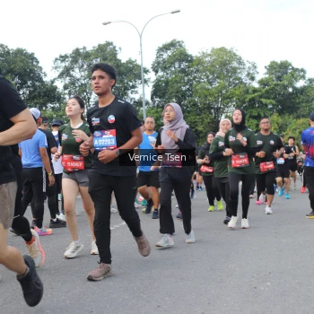 Runner Photo 3820505