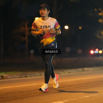 Runner Photo 3820524