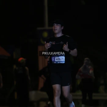 Runner Photo 3820541