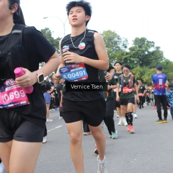 Runner Photo 3820604