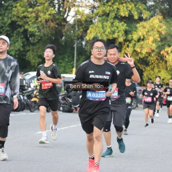 Runner Photo 3820634