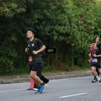 Runner Photo 3820659