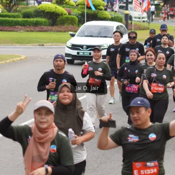 Runner Photo 3820705