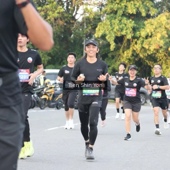 Runner Photo 3820740