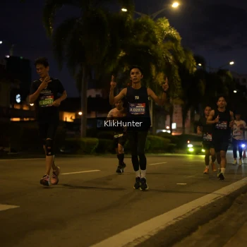 Runner Photo 3820747
