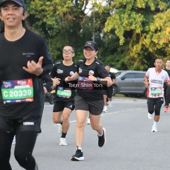 Runner Photo 3820763