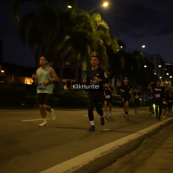 Runner Photo 3820797