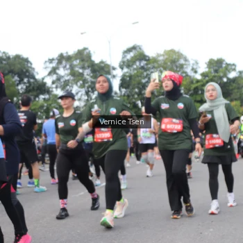 Runner Photo 3820806