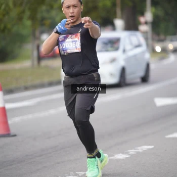 Runner Photo 3820815