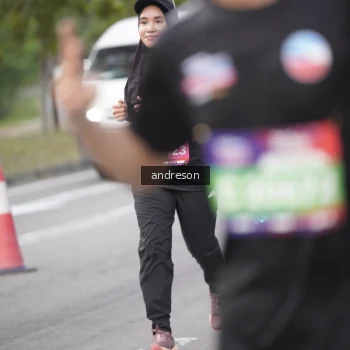 Runner Photo 3820833