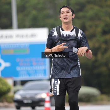Runner Photo 3820890