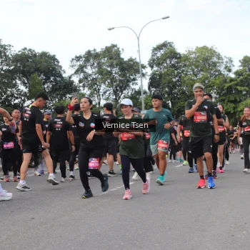 Runner Photo 3820917