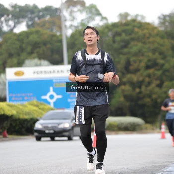 Runner Photo 3820956