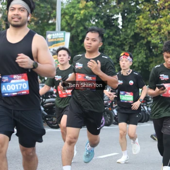 Runner Photo 3820997