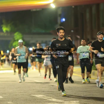 Runner Photo 3821006