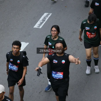 Runner Photo 3821035