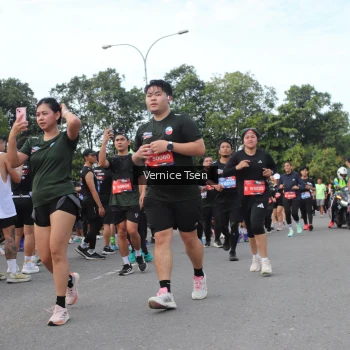 Runner Photo 3821058