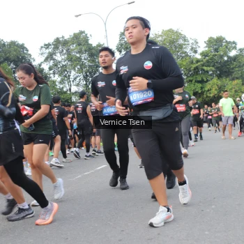 Runner Photo 3821148