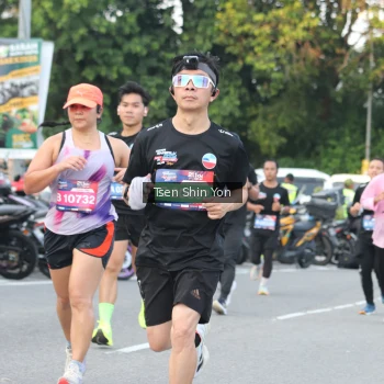 Runner Photo 3821211