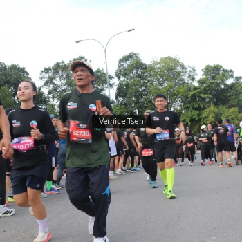 Runner Photo 3821321