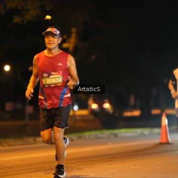 Runner Photo 3821336