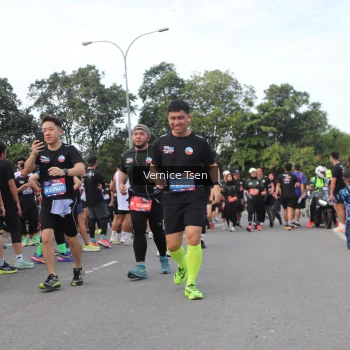 Runner Photo 3821340
