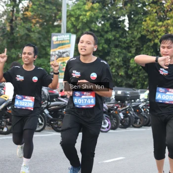 Runner Photo 3821344