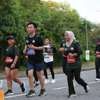 Runner Photo 3821359