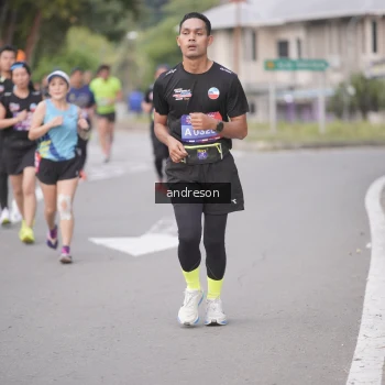 Runner Photo 3821389