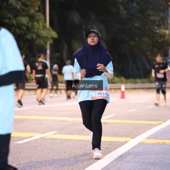 Runner Photo 3821465