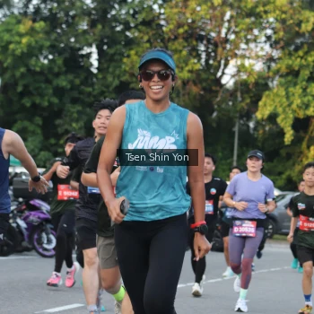 Runner Photo 3821514