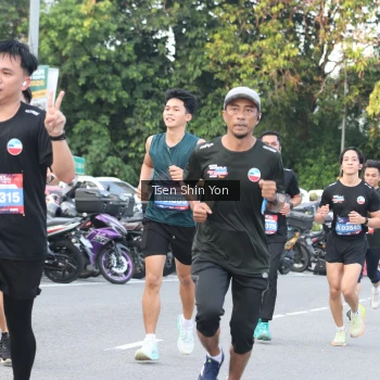 Runner Photo 3821646