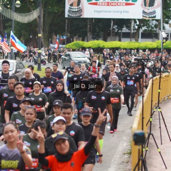 Runner Photo 3821690