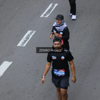 Runner Photo 3821692
