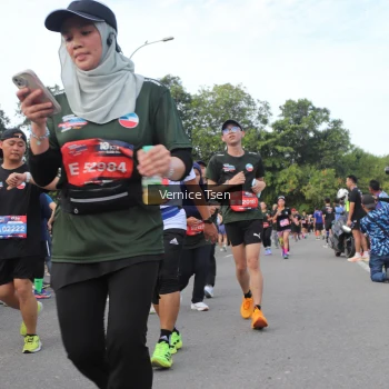 Runner Photo 3821698